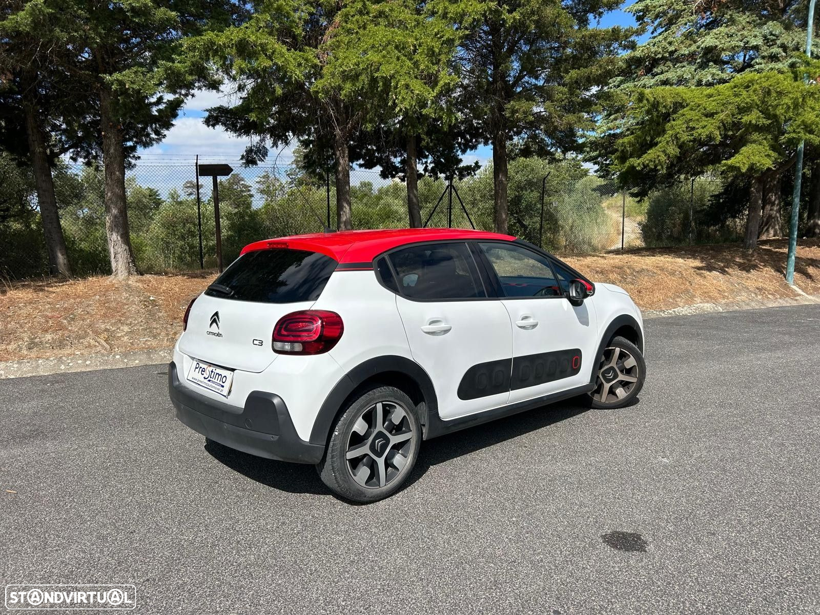 Citroën C3 1.2 PureTech Shine - 5
