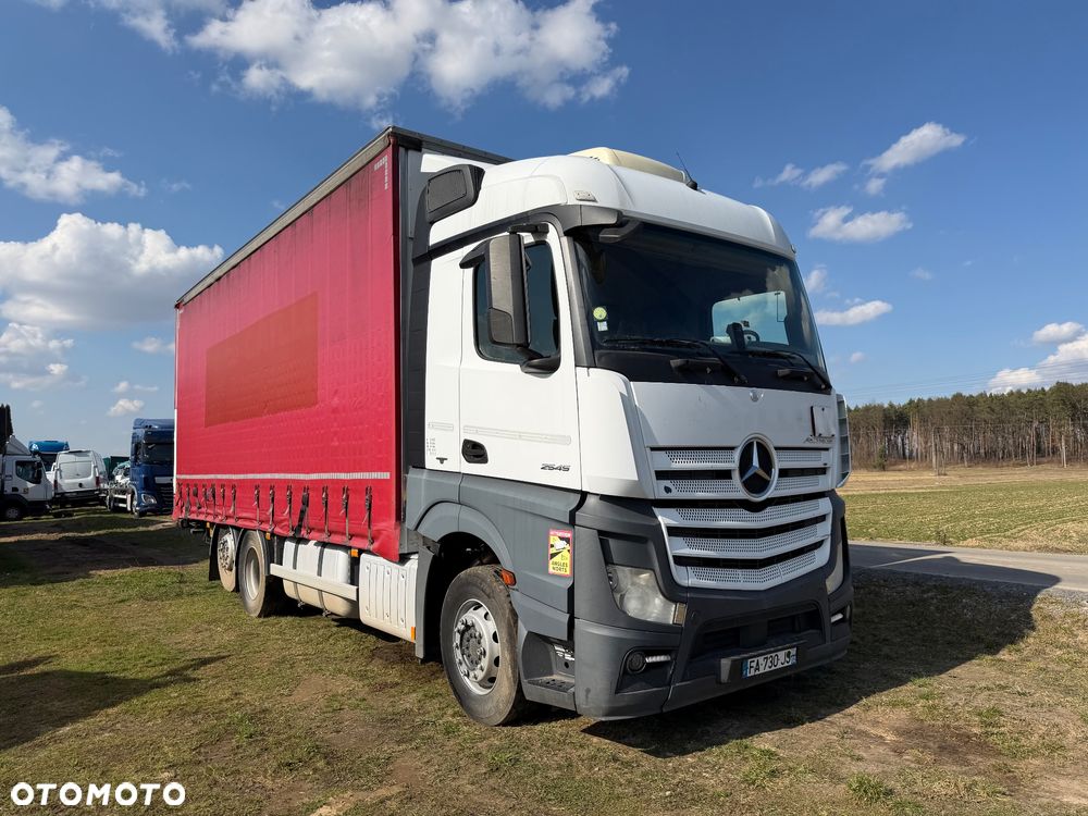 Mercedes-Benz Actros 2545 6x2 // Super Stan // - 2