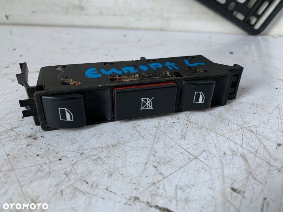 PRZYCISKI SZYB KIEROWCY LEWY 8381518 BMW E46 EUROP - 1