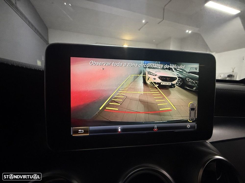 Mercedes-Benz GLC 250 d 4Matic 9G-TRONIC AMG Line - 25