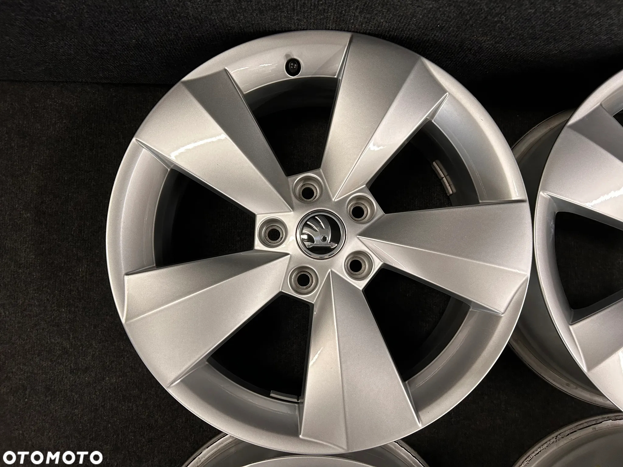 Alufelgi Skoda Kodiaq, Karoq, Octavia III, IV 17 cali 5x112 4szt. Ładne! - 4