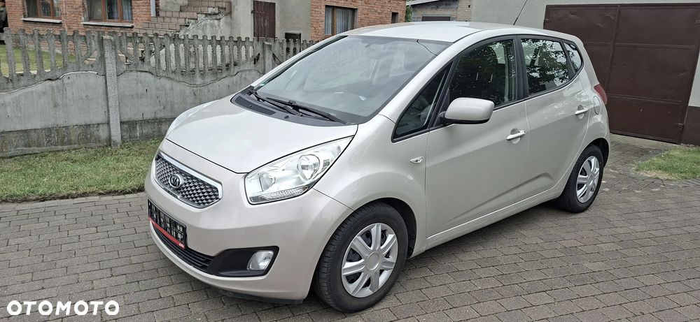 Kia Venga 1.4 CRDi 90 Attract - 26