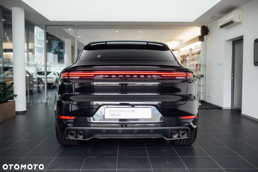 Porsche Cayenne E-Hybrid - 16