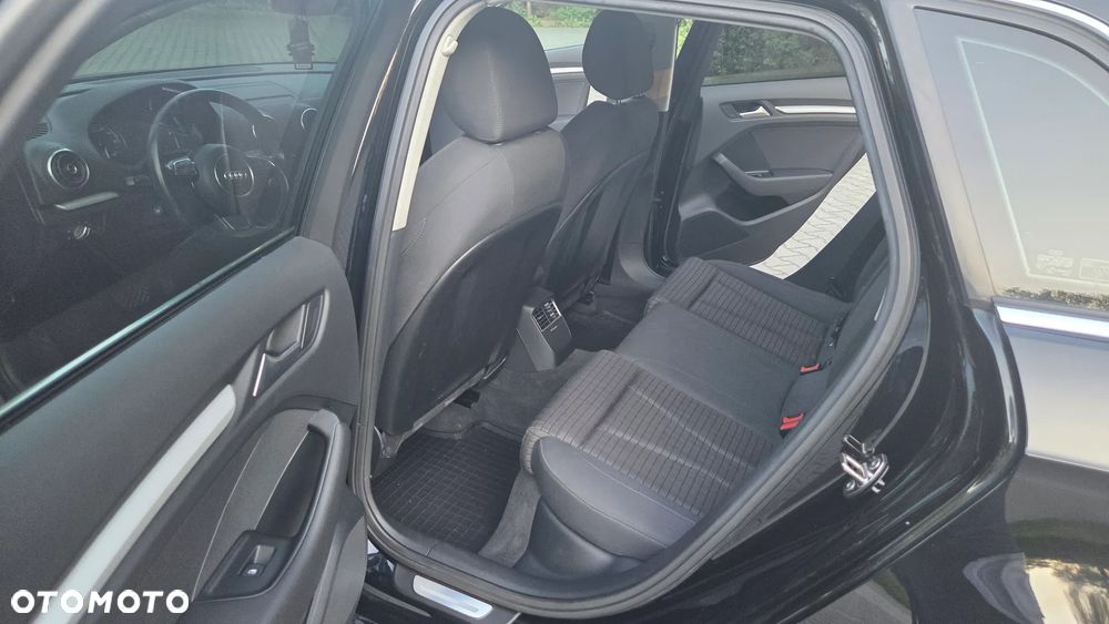 Audi A3 Sportback - 8