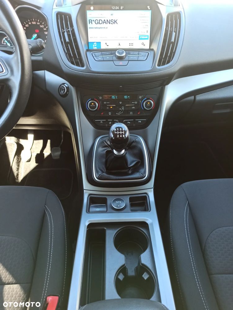Ford Kuga - 33