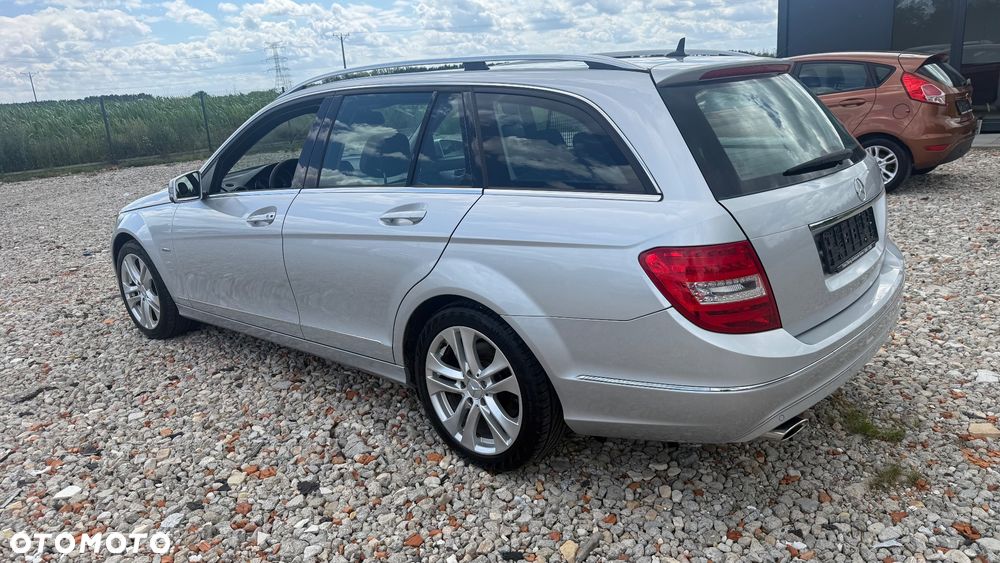 Mercedes-Benz Klasa C 220 CDI BlueEff Avantgarde - 7