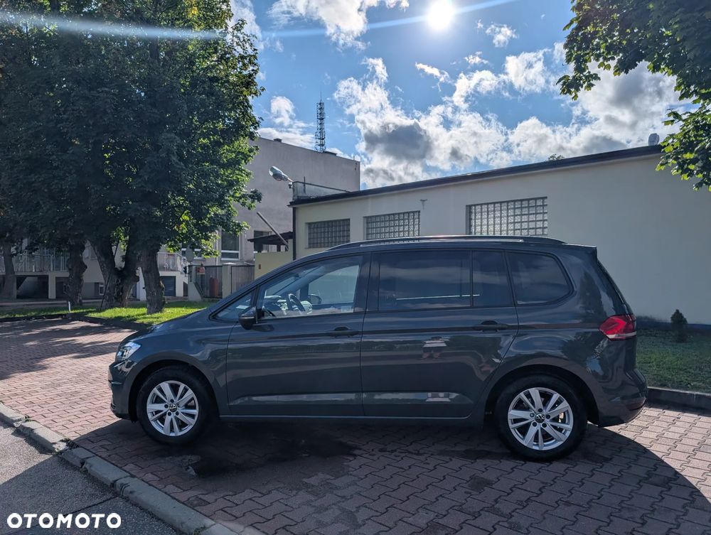 Volkswagen Touran 2.0 TDI BMT SCR Comfortline - 9