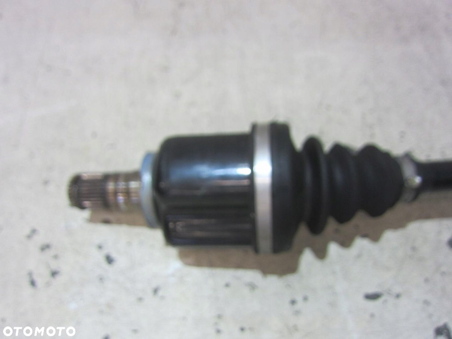 BMW X1 F48 F45 F39 PÓŁOŚ LEWA LEWY PRZÓD PRZEDNIA 8643375 ORYGI 31608643375 - 2