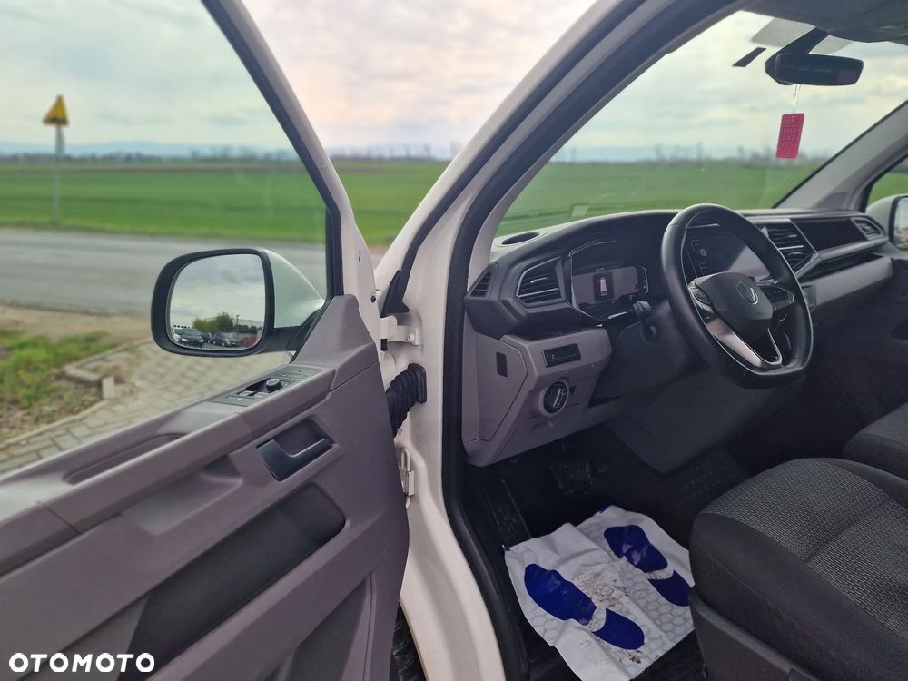 Volkswagen Caravelle 2.0 TDI L2 Highline 4Motion DSG - 15