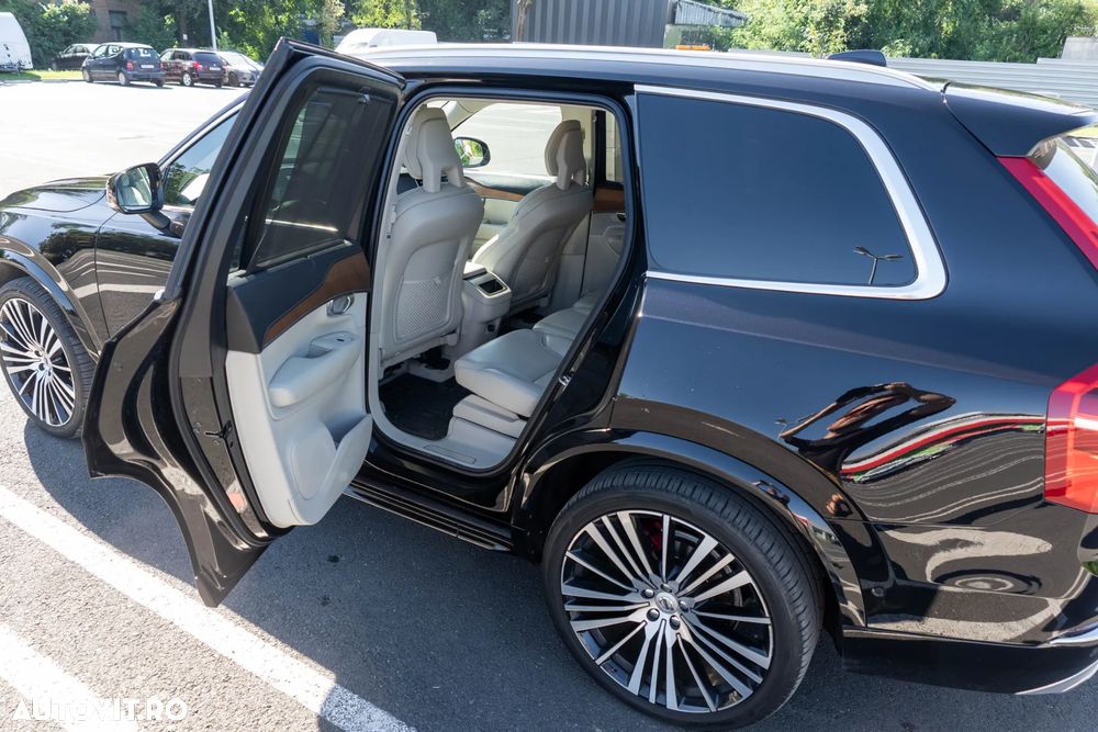 Volvo XC 90 - 8