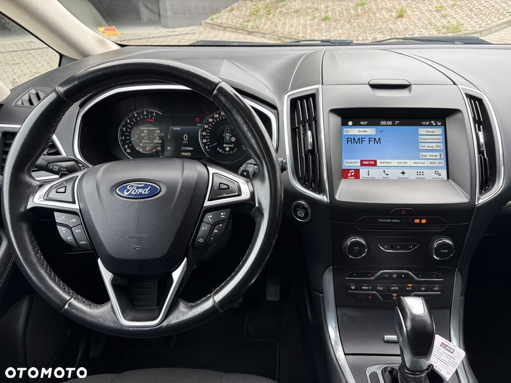 Ford S-Max 2.0 TDCi Titanium PowerShift - 22