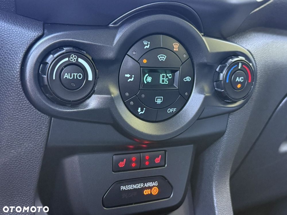 Ford EcoSport - 30
