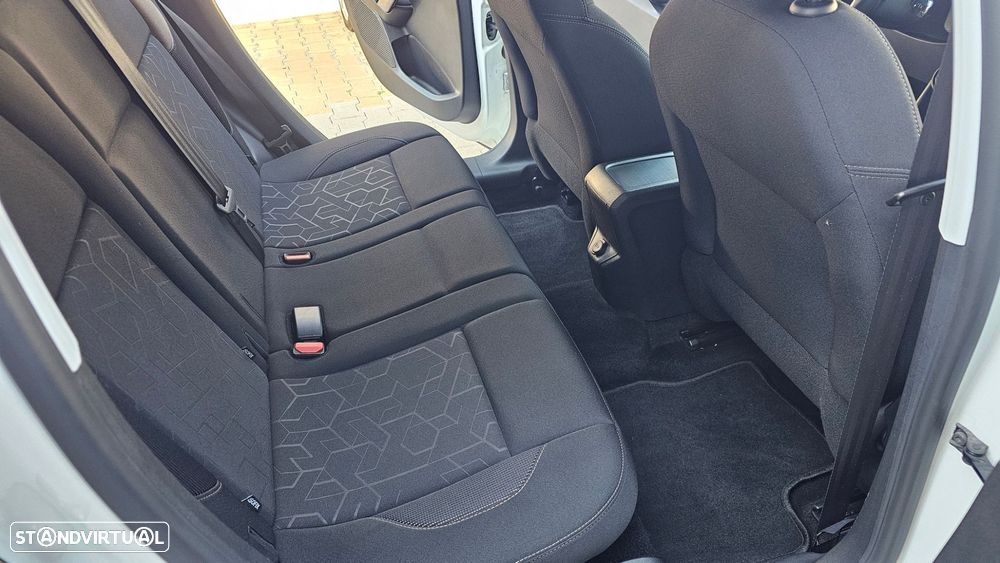 Peugeot 2008 1.6 BlueHDi Style - 10