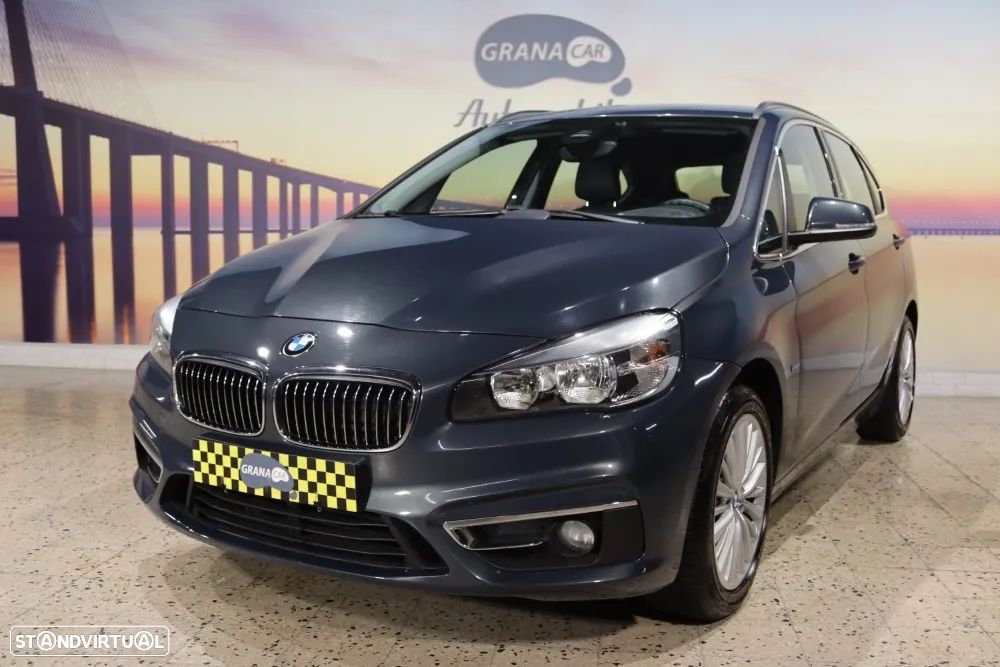 BMW 218 Active Tourer d Line Luxury - 1