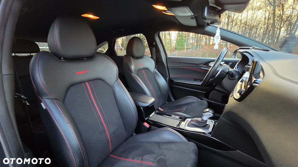 Kia ProCeed 1.6 T-GDI DCT7 OPF GT - 28