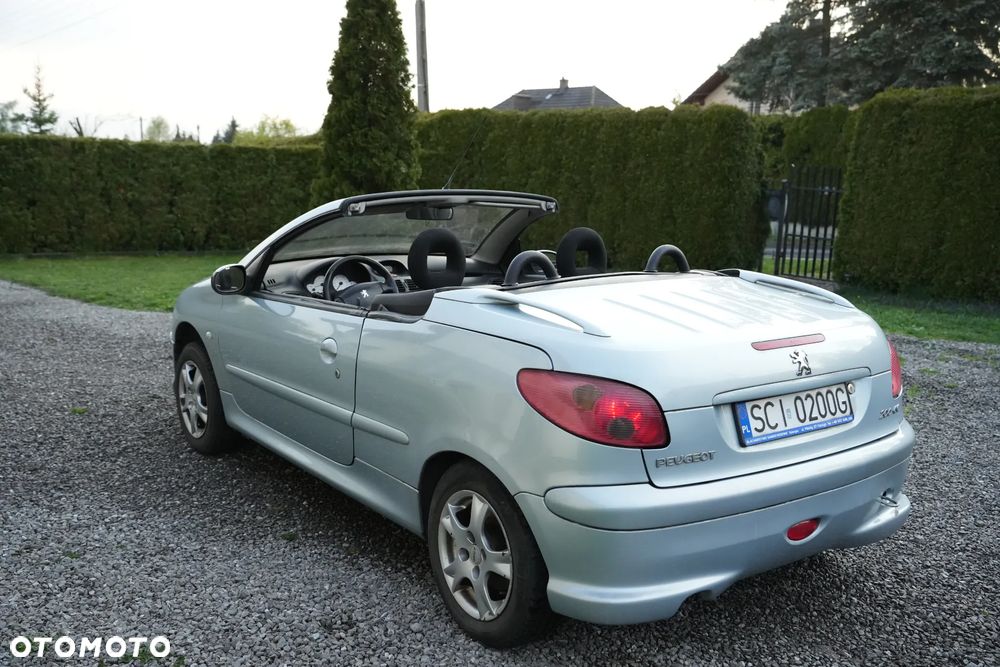 Peugeot 206 110 Quiksilver - 13