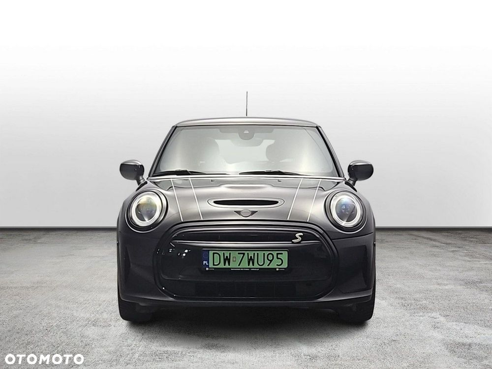 MINI Cooper SE Classic Trim - 8