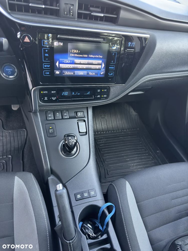 Toyota Auris Hybrid 135 Comfort - 10