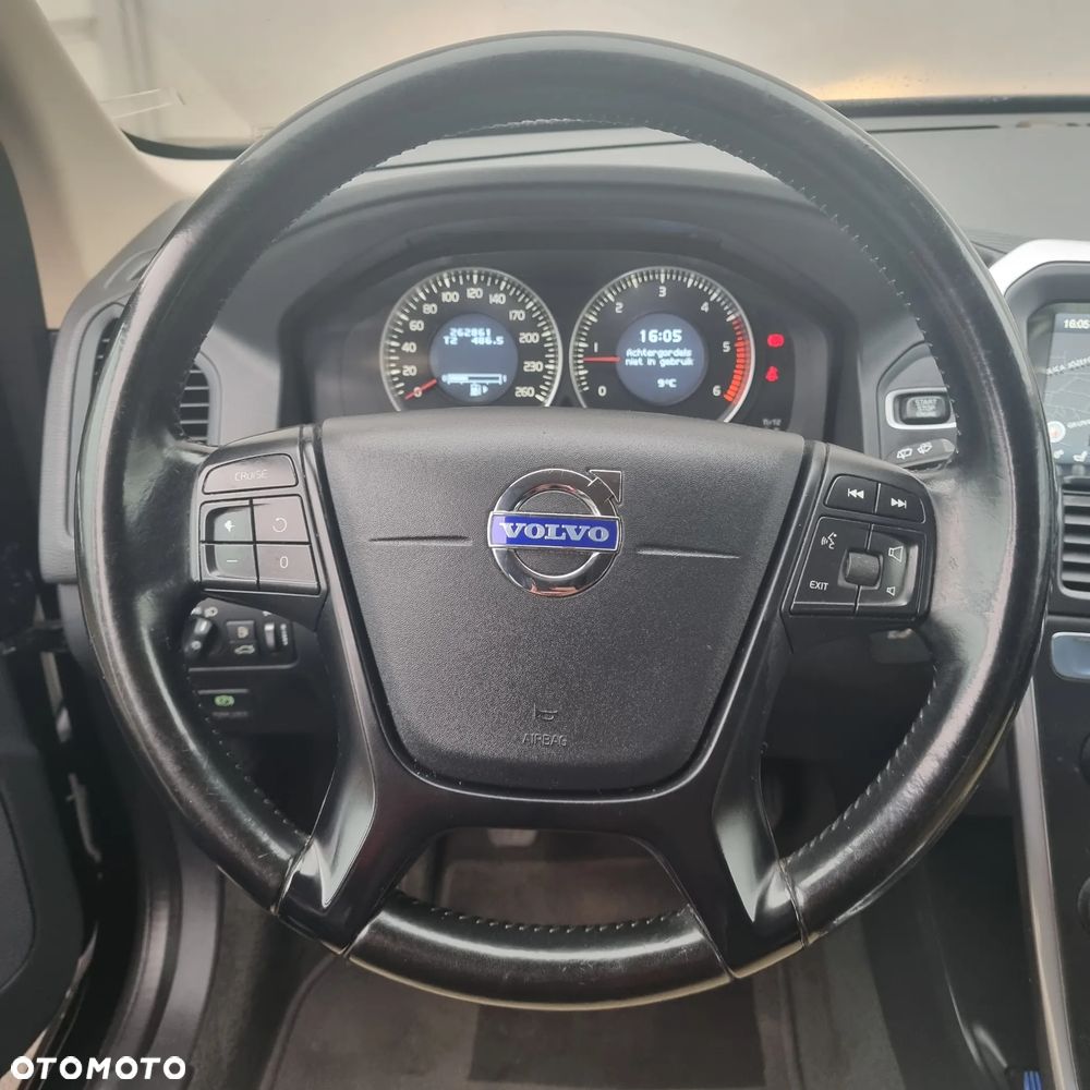 Volvo XC 60 D3 Edition Pro - 9