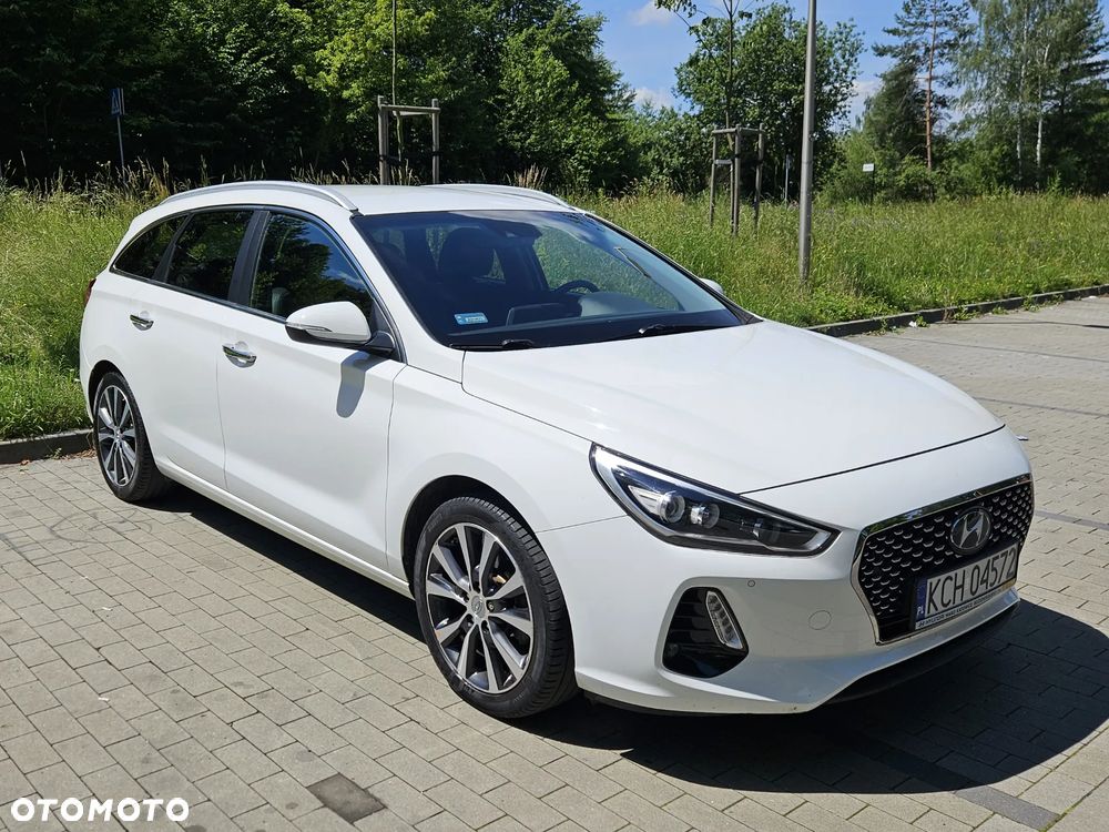 Hyundai i30 1.4 T-GDI Premium DCT - 2