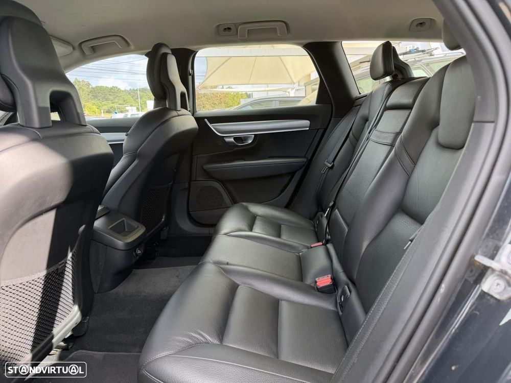 Volvo V90 2.0 D4 Momentum Plus Geartronic - 15