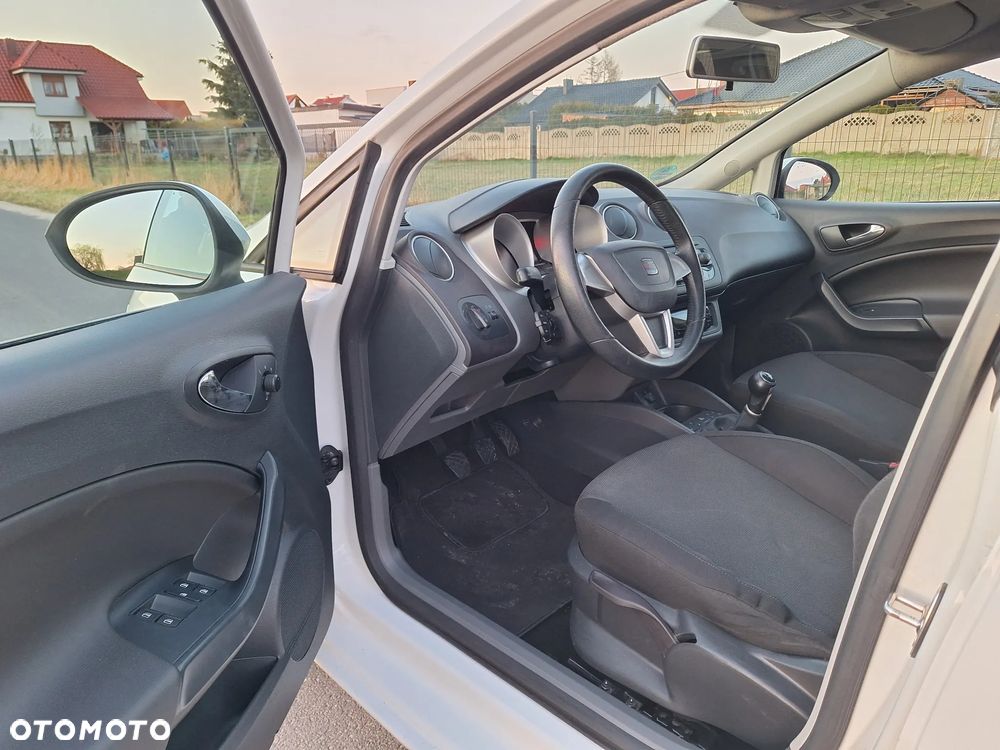 Seat Ibiza 1.6 16V Comfort Edition - 26