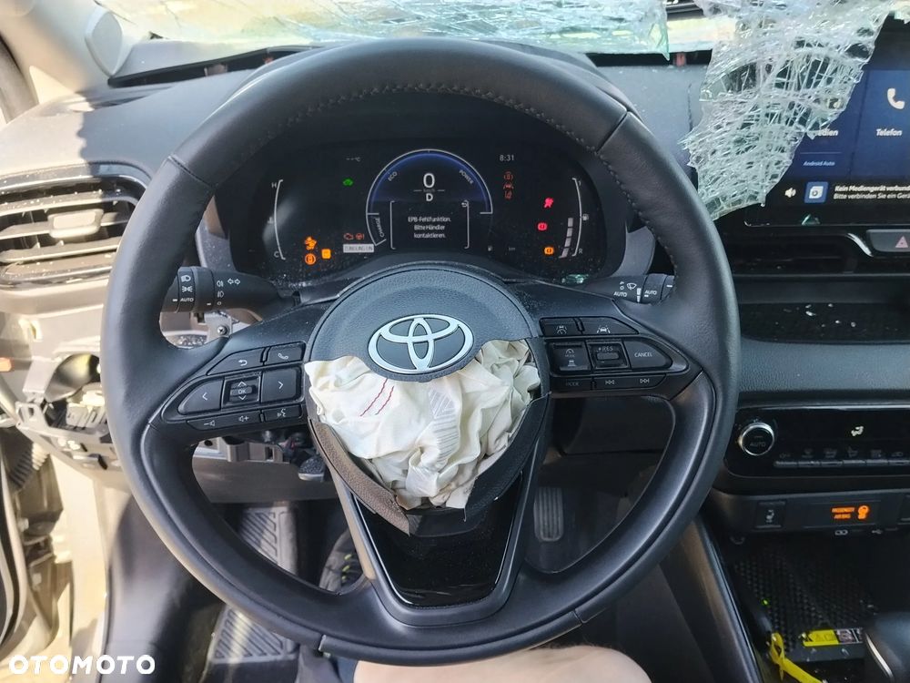 Toyota Yaris - 4