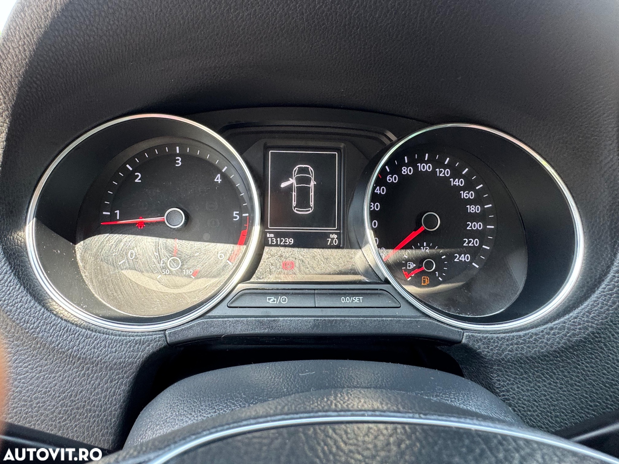 Volkswagen Polo 1.4 TDI Blue Motion Technology Lounge - 7