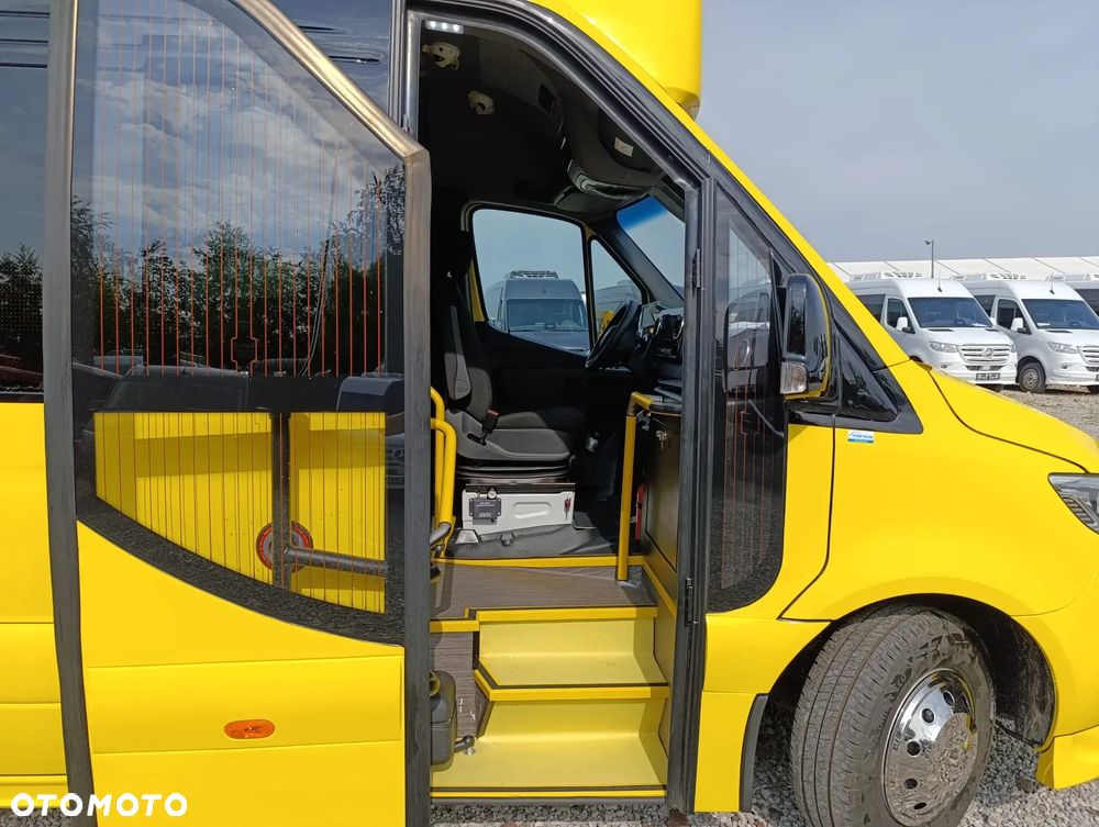 Mercedes-Benz eSprinter - 15