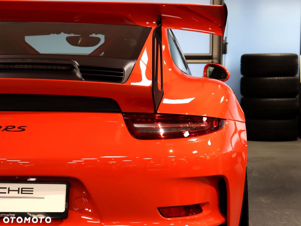 Porsche 911 GT3 RS - 10