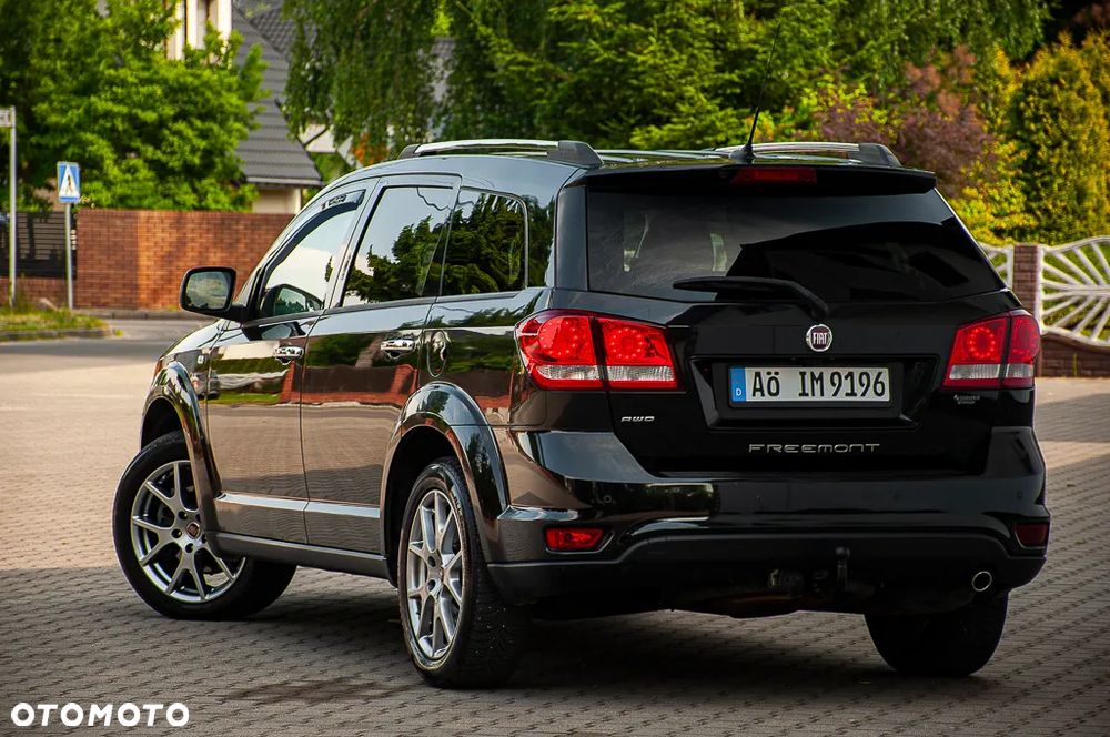 Fiat Freemont 2.0 Multijet Urban AWD - 12