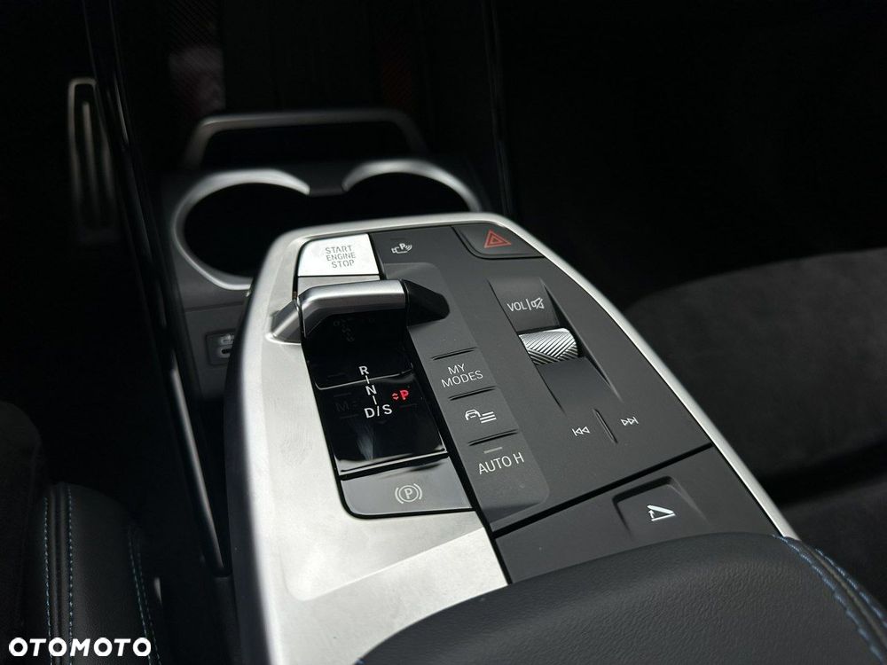 BMW X2 - 11