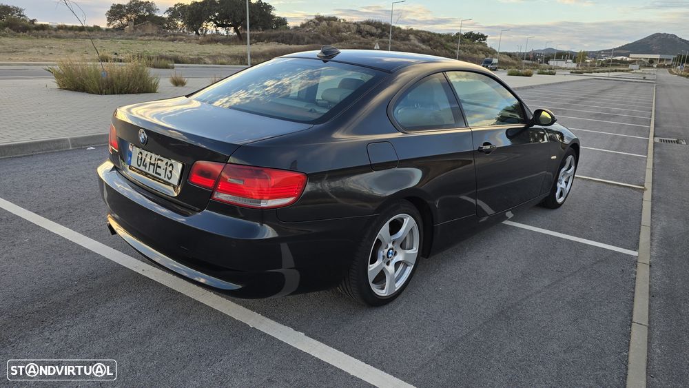 BMW 320 d Coupe - 3