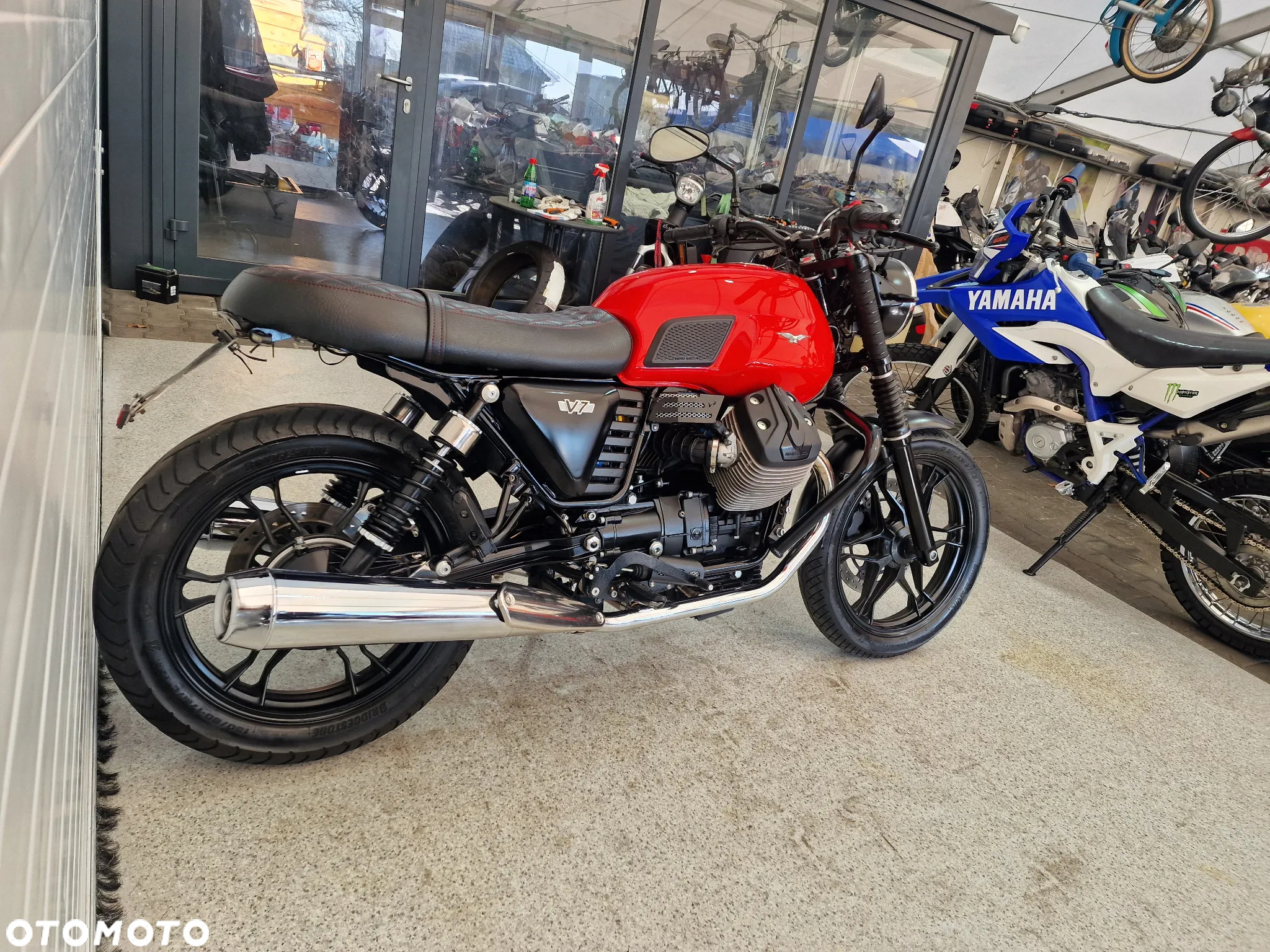 Moto Guzzi V7 - 18