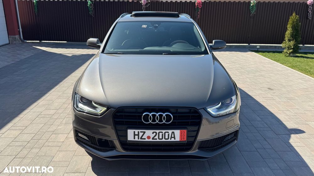 Audi A4 2.0 TDI DPF multitronic S line Sportpaket - 5
