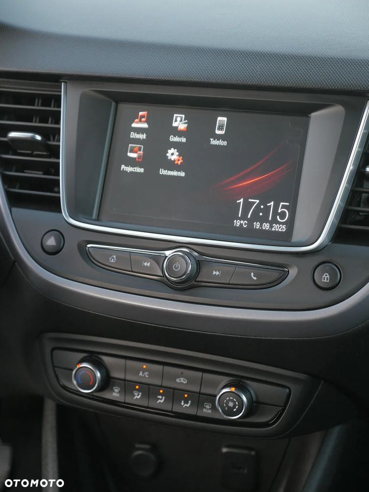 Opel Crossland X 1.2 Enjoy - 9