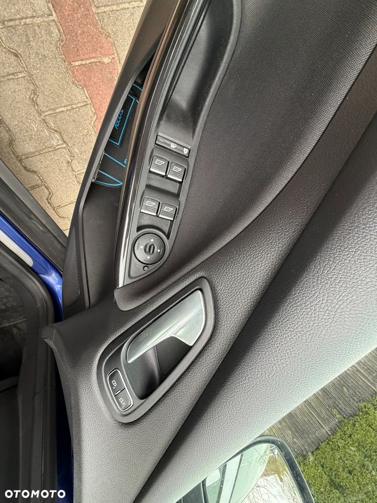 Ford Focus 1.5 EcoBoost Titanium ASS - 6