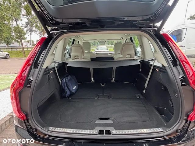Volvo XC 90 - 28
