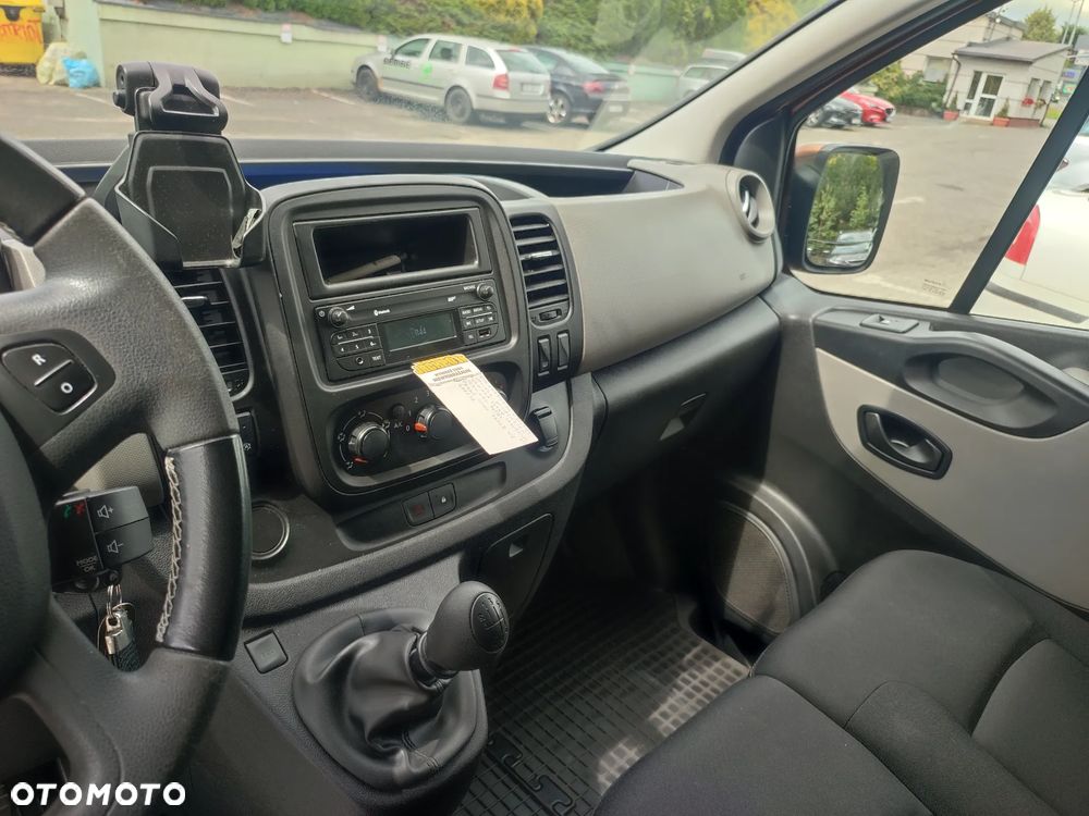 Renault Trafic Grand SpaceClass 1.6 dCi - 10