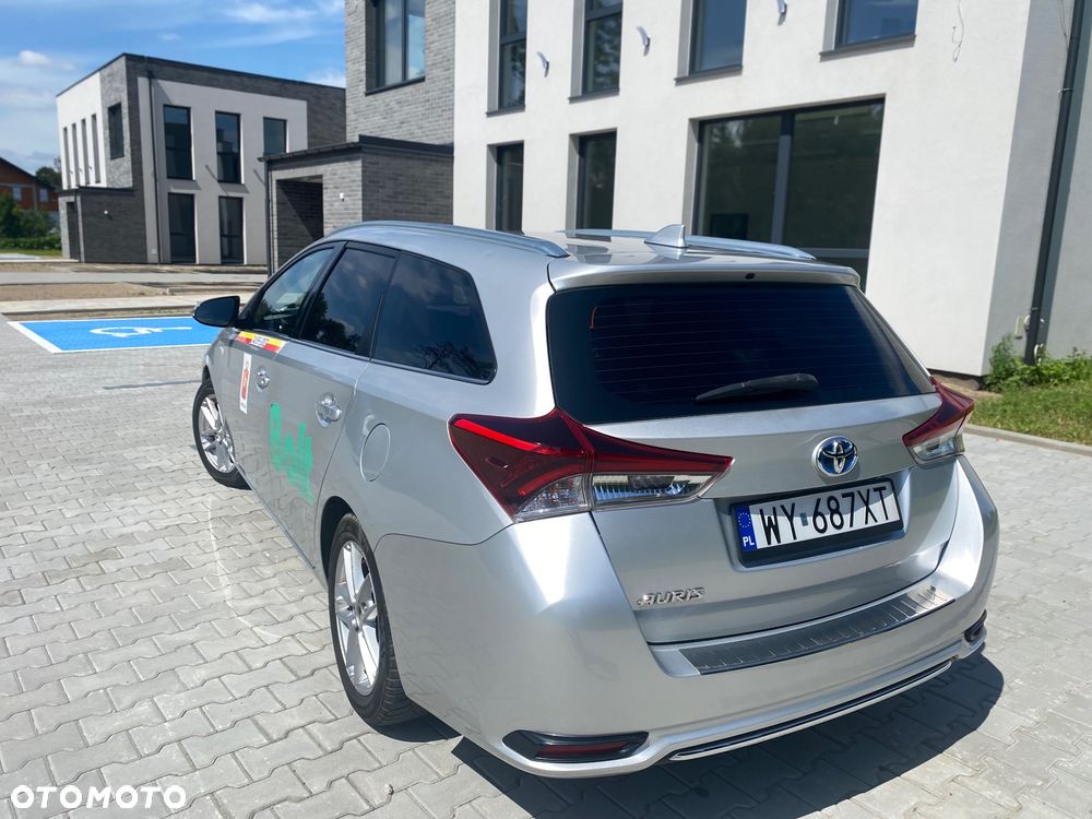 Toyota Auris 1.8 HSD Luna - 5