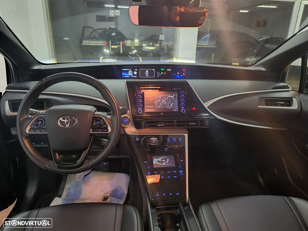 Toyota Mirai Standard - 12