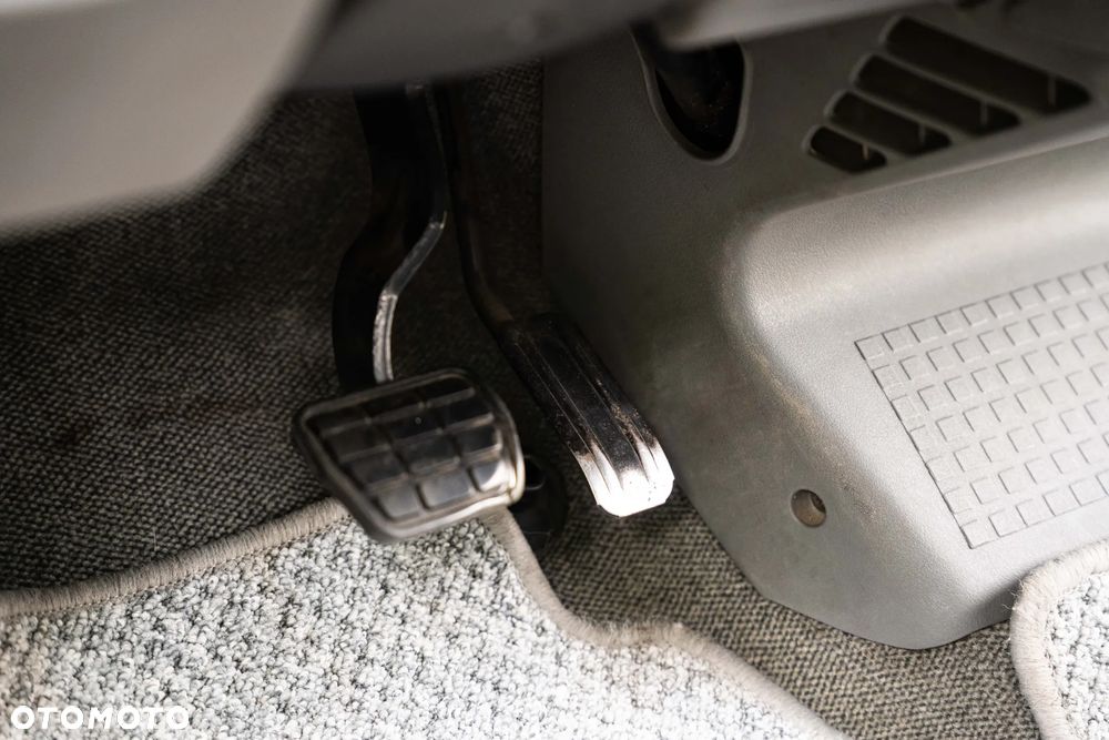 Volkswagen California - 28