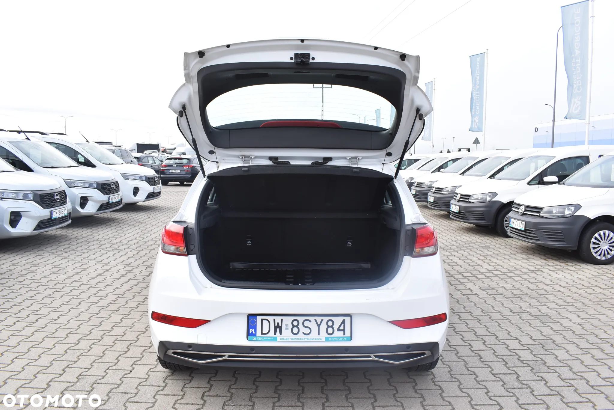 Hyundai i30 1.5 DPI Modern - 13