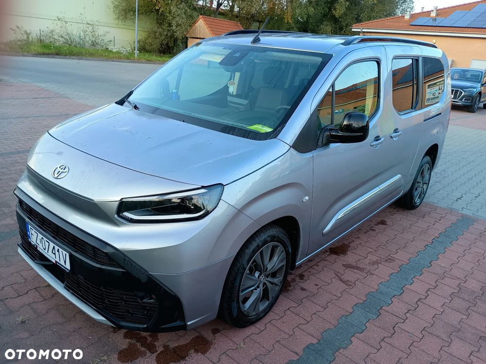 Toyota Proace City Verso Long 1.5 D-4D Family - 1