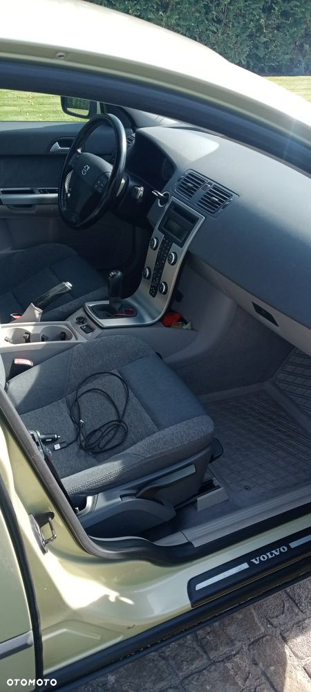 Volvo S40 2.4i Momentum - 10