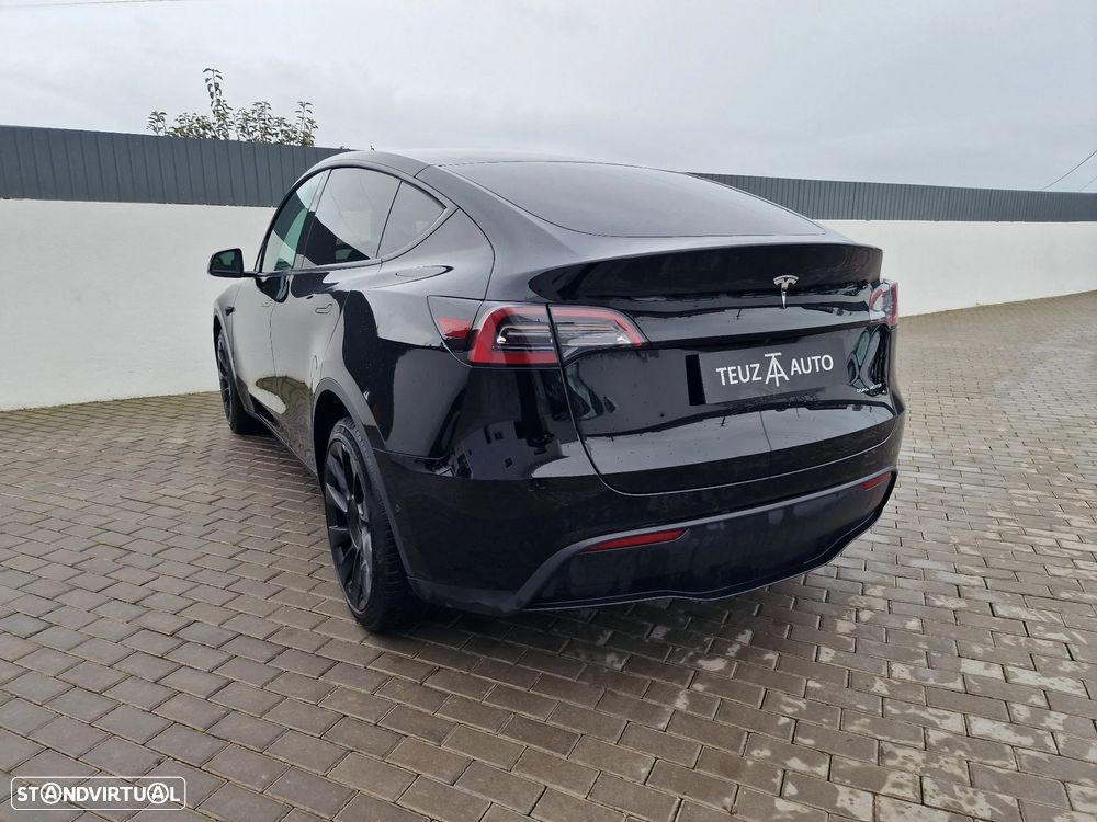 Tesla Model Y Long Range Dual Motor AWD - 5