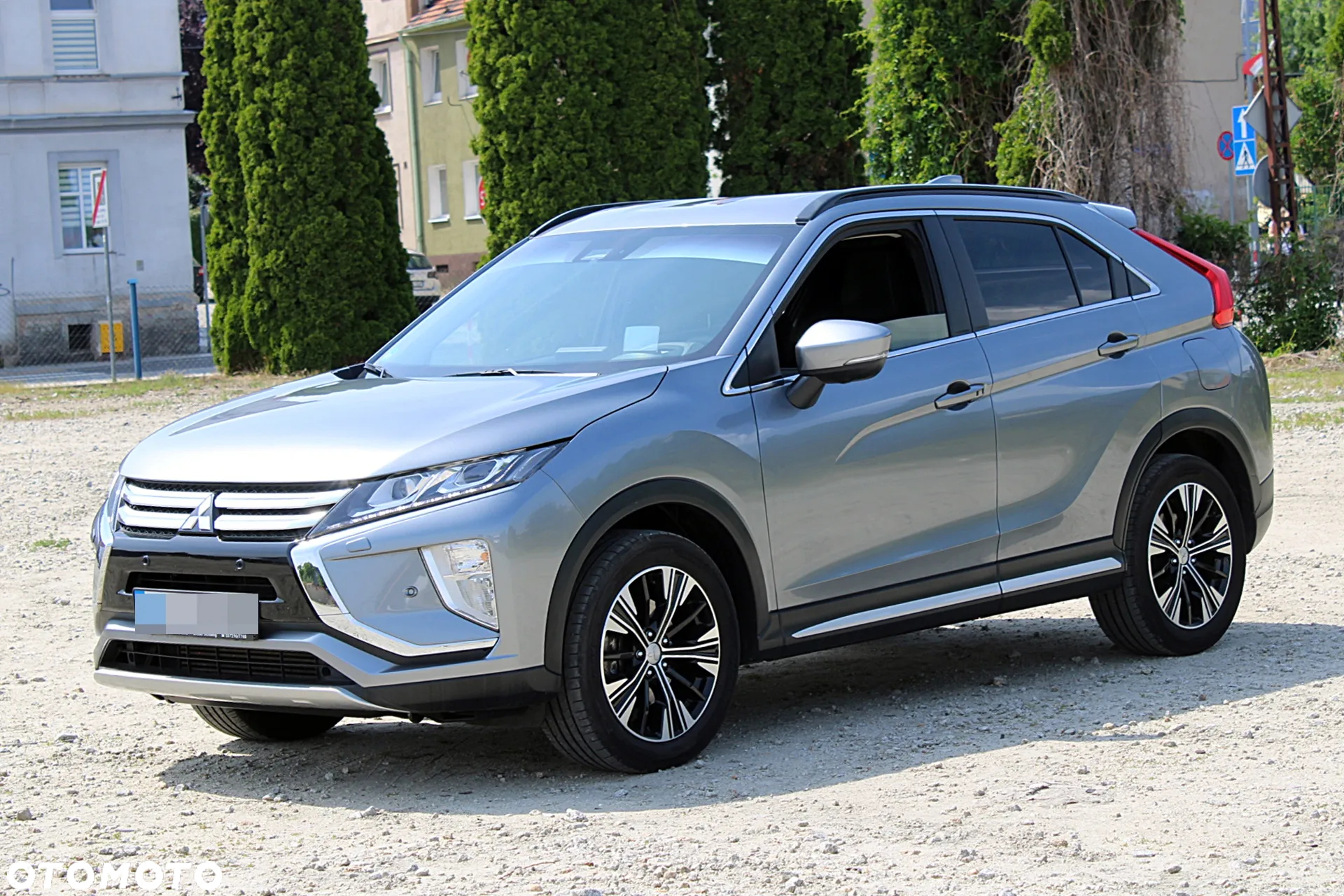 Mitsubishi Eclipse Cross - 6