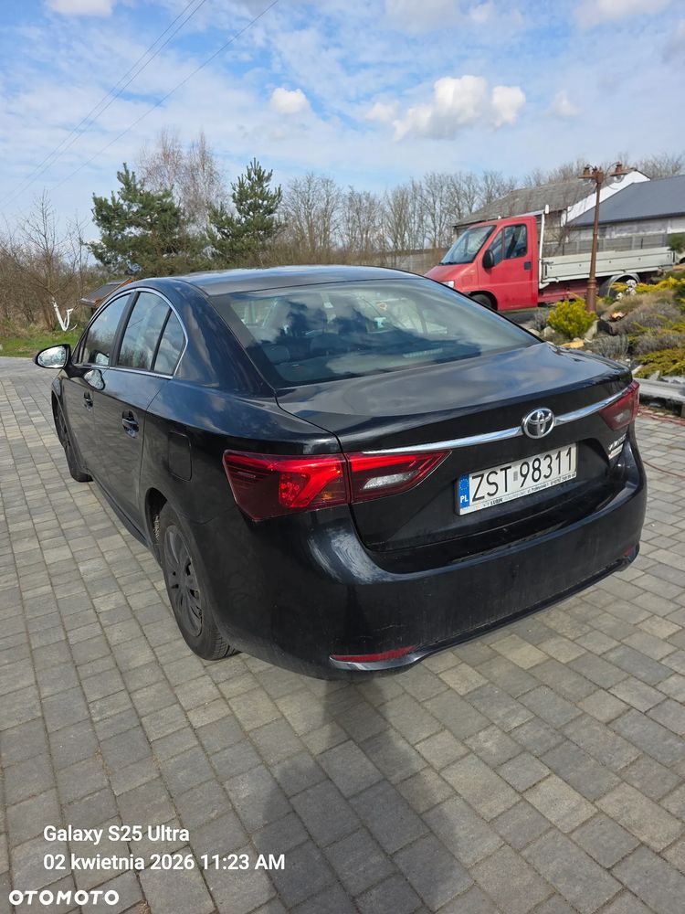 Toyota Avensis 1.8 Active - 2