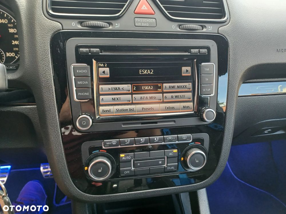 Volkswagen Scirocco 2.0 TSI R - 15