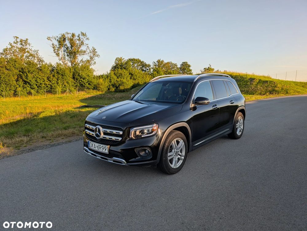 Mercedes-Benz GLB 250 4Matic 8G-DCT Style - 2